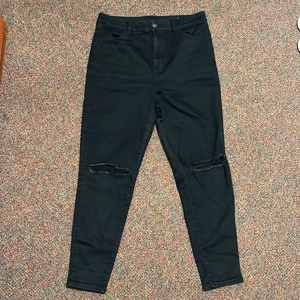 Black ripped American eagle jeans